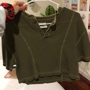 urban outfitters button green tee